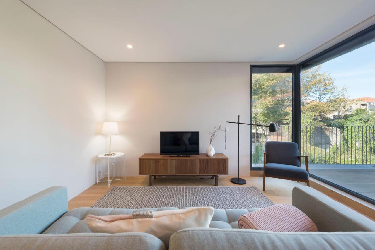 Lovelystay - Primrose 2Br Flat With Free Parking, Ac And Balcony Porto Exterior foto