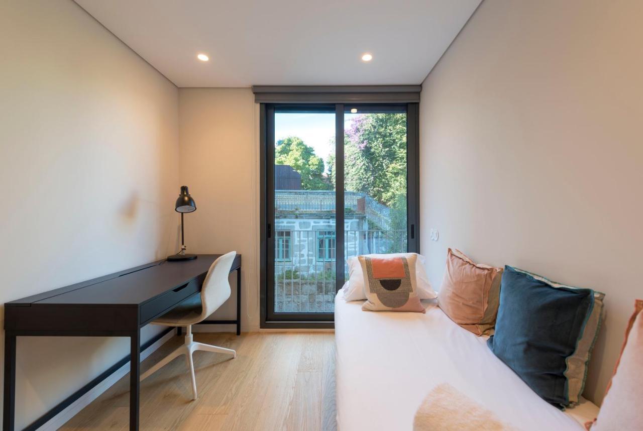 Lovelystay - Primrose 2Br Flat With Free Parking, Ac And Balcony Porto Exterior foto