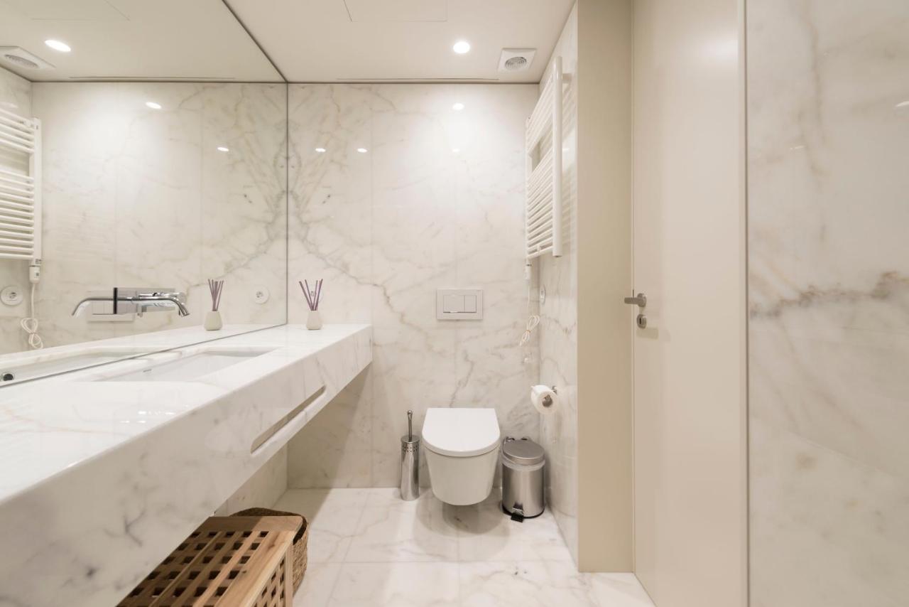Lovelystay - Primrose 2Br Flat With Free Parking, Ac And Balcony Porto Exterior foto